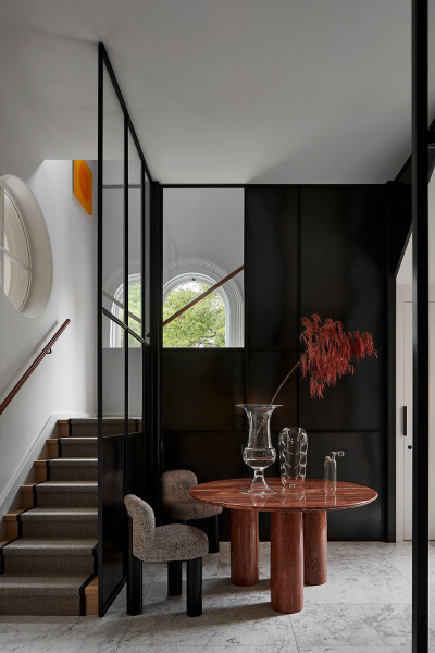 Элегантный современный взгляд на интерьер викторианского особняка в Мельбурне