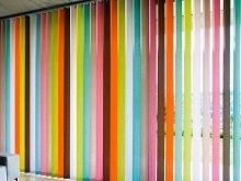 Жалюзи в спальню (75 фото): выбираем на пластиковые окна вертикальные и горизонтальные жалюзи