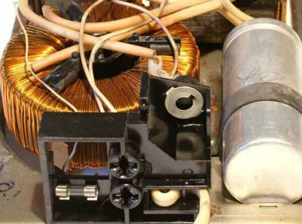 Стабилизатор напряжения Украина-2 СН-315 &mdash; сколько в нём меди если сдать