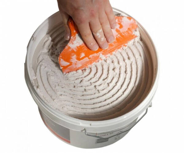 Какой самый лучший клей для плитки