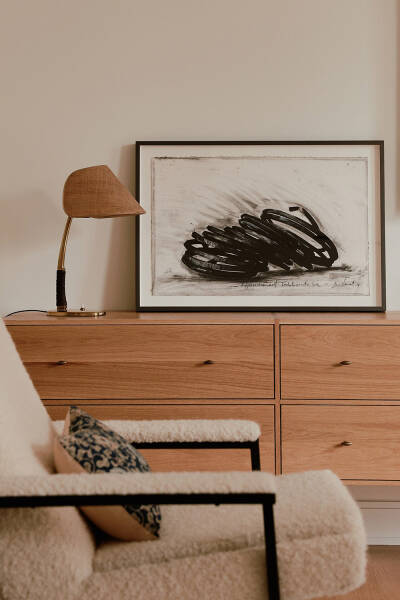 Приглушенные тона и эстетичные детали: апартаменты на Манхеттене