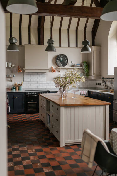 Атмосферное поместье в неоготическом стиле в Англии