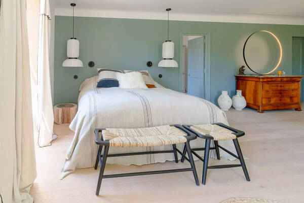 Красота Прованса: старинное поместье с оливковой рощей во Франции