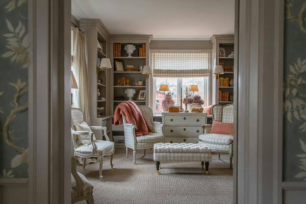 Английское влияние в дизайне коттеджа у озера в Швеции