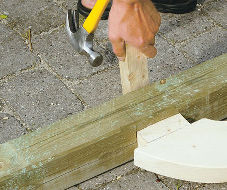 Как сделать козырек над крыльцом