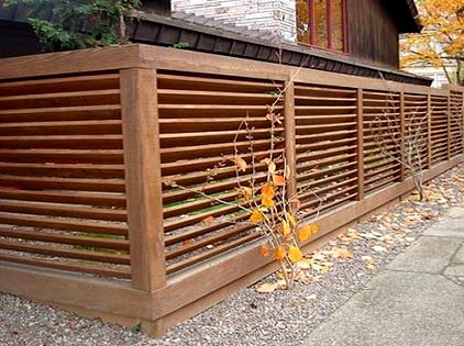 Заборы-жалюзи из древесины