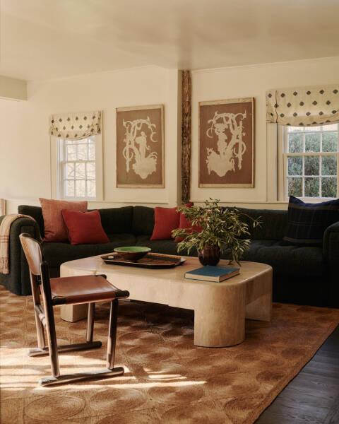 Душевные интерьеры в лучах солнца: старый коттедж в Коннектикуте