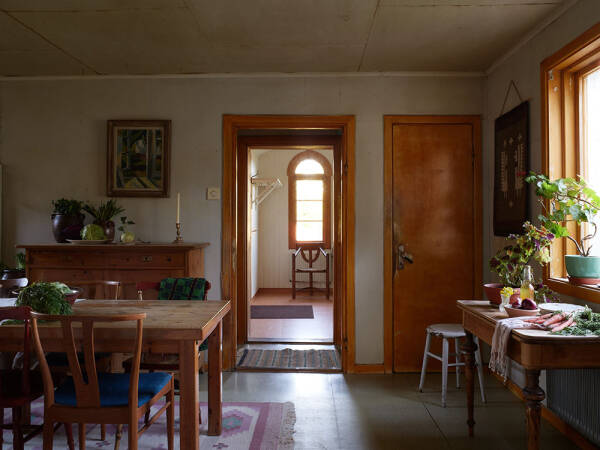 Когда возраст красит: очень старый коттедж в Швеции