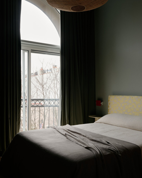 Приглушенный минимализм в дизайне квартиры в Нью-Йорке