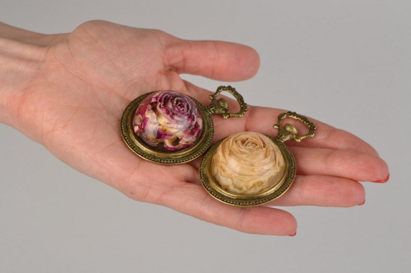 Эпоксидная смола: виды, сферы и правила использования