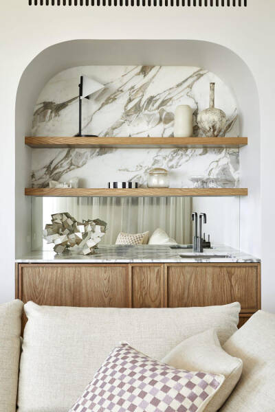 Стильный дизайн и терраса с видом на океан: бунгало в Сиднее