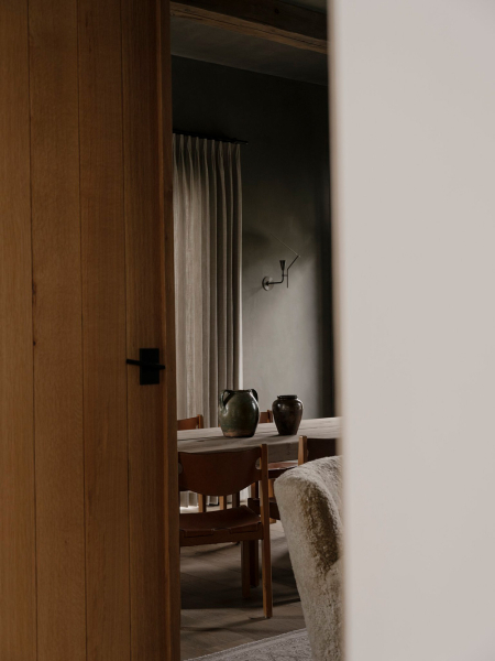 Спокойный элегантный кантри в дизайне современного ранчо в Техасе