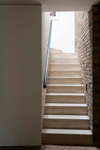 Невероятный лофт в здании бывшей студии в Лондоне