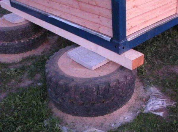 Как сделать фундаментные блоки своими руками: подробная инструкция