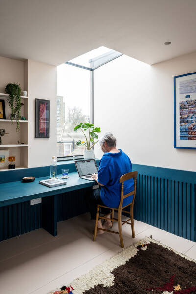 Смелые краски в интерьерах обновлённого викторианского дома в Лондоне