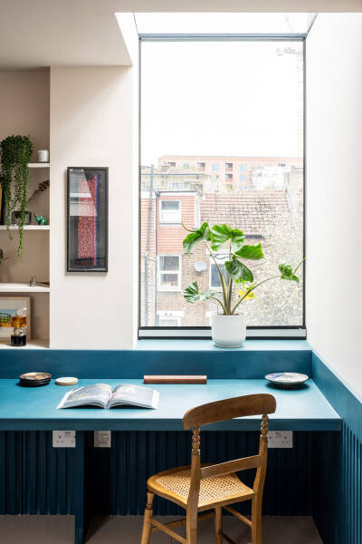 Смелые краски в интерьерах обновлённого викторианского дома в Лондоне