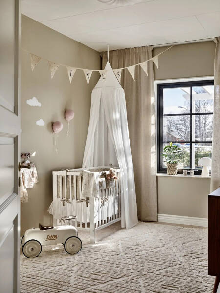 Современная шведская дача для молодой семьи