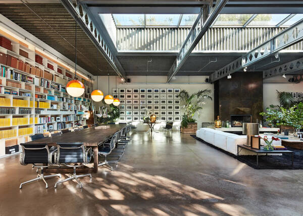 Невероятный лофт в здании бывшей студии в Лондоне