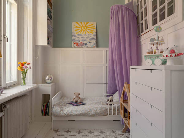 Приятный пастельный интерьер с балериной в Швеции (75 кв. м)