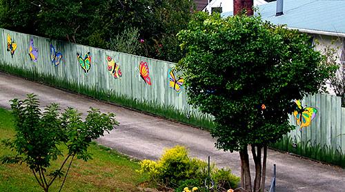 Возведение забора из паллет