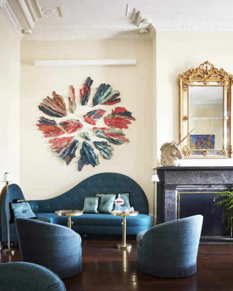 Классическая роскошь и смелое современное искусство: дом в Новом Орлеане