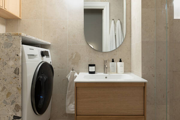 Арки и модный дизайн: элегантная квартира в Стокгольме (71 кв. м)