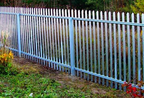 Строительство забора из реек