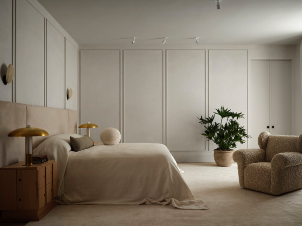 Великолепная белая вилла на Голливудских холмах