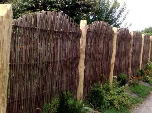 Заборы из лозы