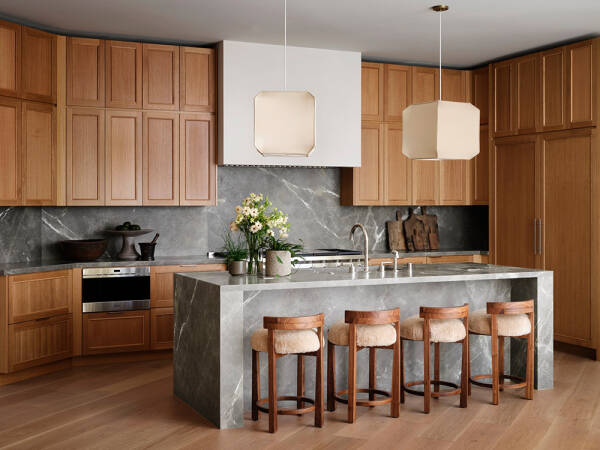 Великолепная белая вилла на Голливудских холмах