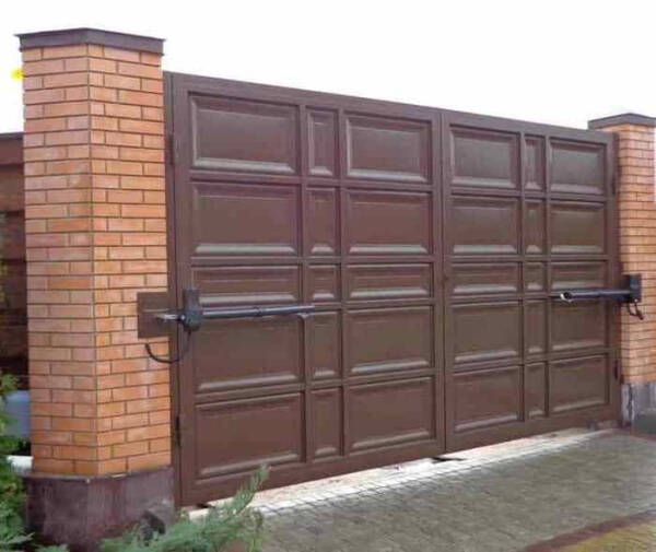 Откатные или распашные ворота &mdash; что лучше?