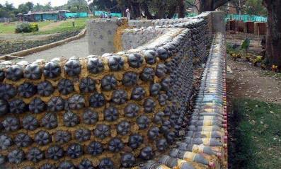 Забор из подручных материалов