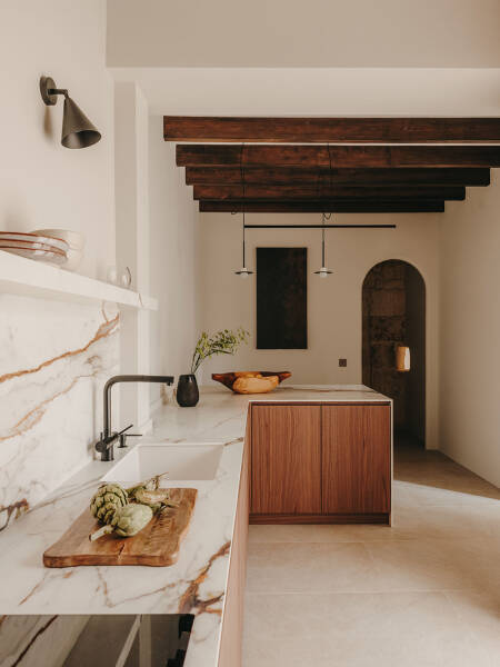 Таунхаус на Майорке с историей и стильный дизайном