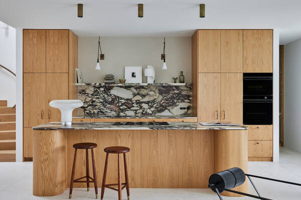 Вдохновляющий интерьер пляжного дома в Австралии с изящными тёплыми акцентами