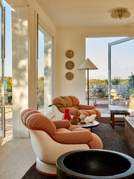 Средиземноморская эклектика: дом архитектора на острове Менорка