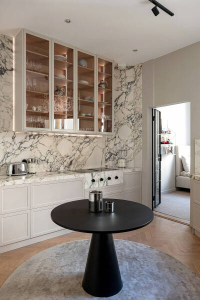 Современная скандинавская элегантность: квартира в Стокгольме