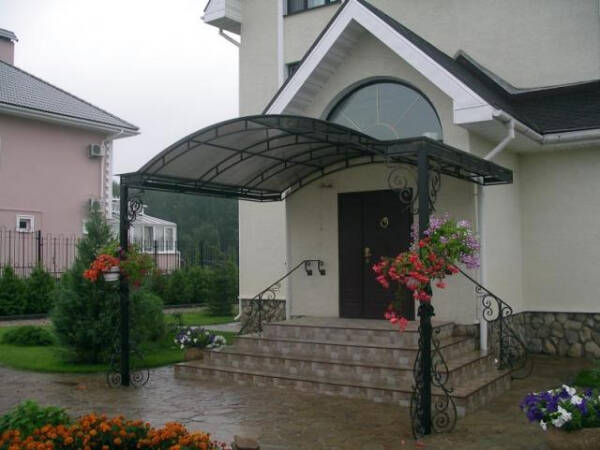 Строим крыльцо дома грамотно