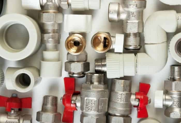 Инженерная и бытовая сантехника &mdash; в чём разница?