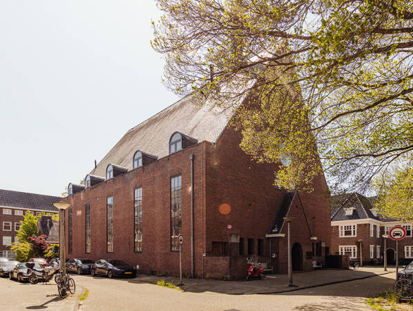 Невероятный лофт в здании бывшей церкви в Амстердаме