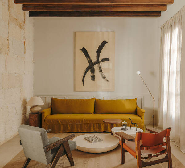 Таунхаус на Майорке с историей и стильный дизайном