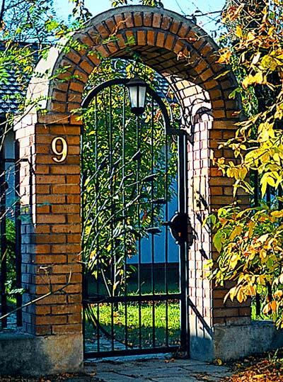 Различные виды садовых калиток