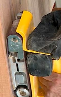 Чем обработать деревянный забор