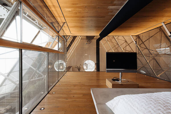 Невероятный лофт в здании бывшей церкви в Амстердаме