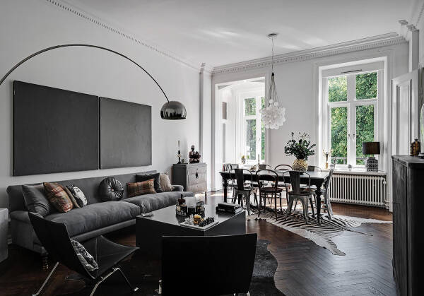 Стильная черно-белая классика и парк за окном: квартира в Гетеборге
