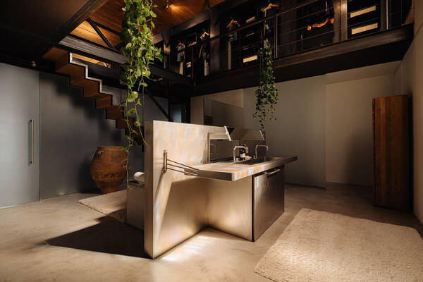 Невероятный лофт в здании бывшей церкви в Амстердаме