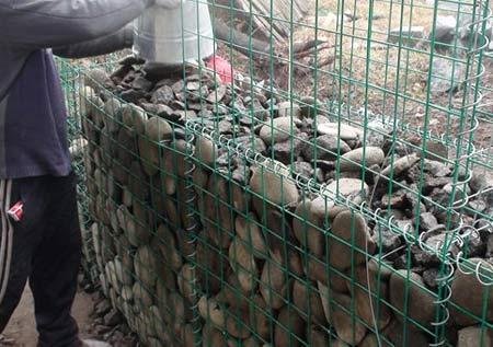 Заборы из габионов