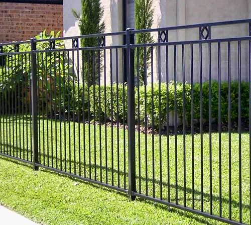 Заборы из металлического прута
