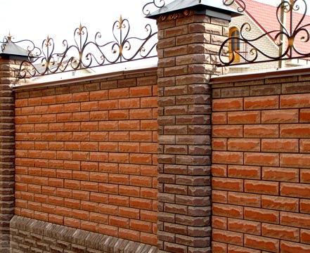 Строительство кирпичного забора