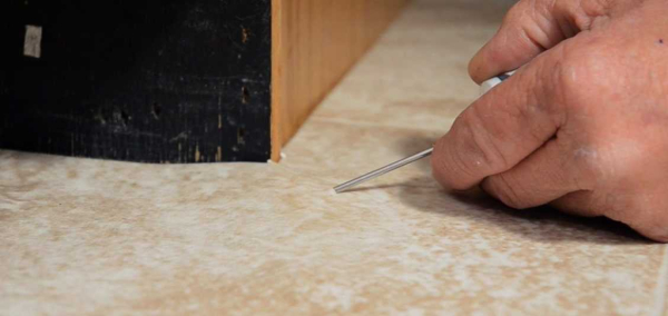 Способы разглаживания линолеума: фен, шило и клей &ndash; полное руководство