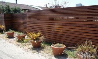 Забор-жалюзи &mdash; веяние нового времени